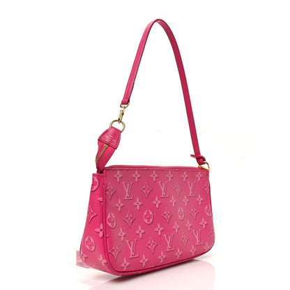 Louis Vuitton Monogram Fall For You Maxi Multi Pochette Accessories Fuchsia 3 of 10