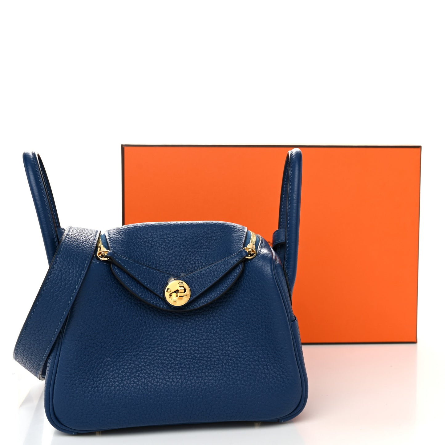 Taurillon Clemence Mini Lindy 20 Deep Bleu