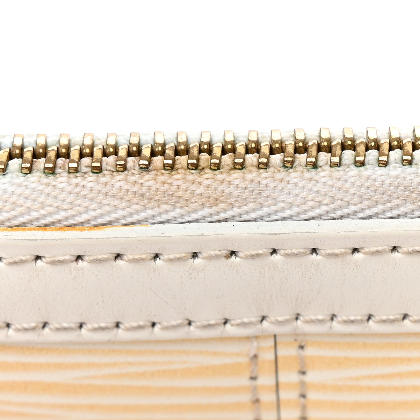 Epi Stretch Delmonico Pochette White