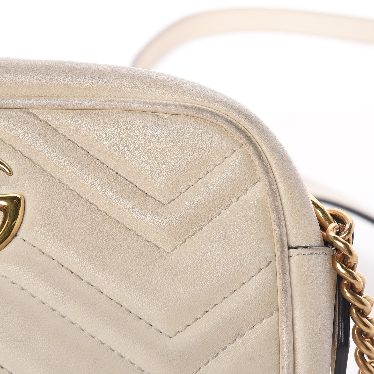 Calfskin Matelasse Mini GG Marmont Chain Shoulder Bag White