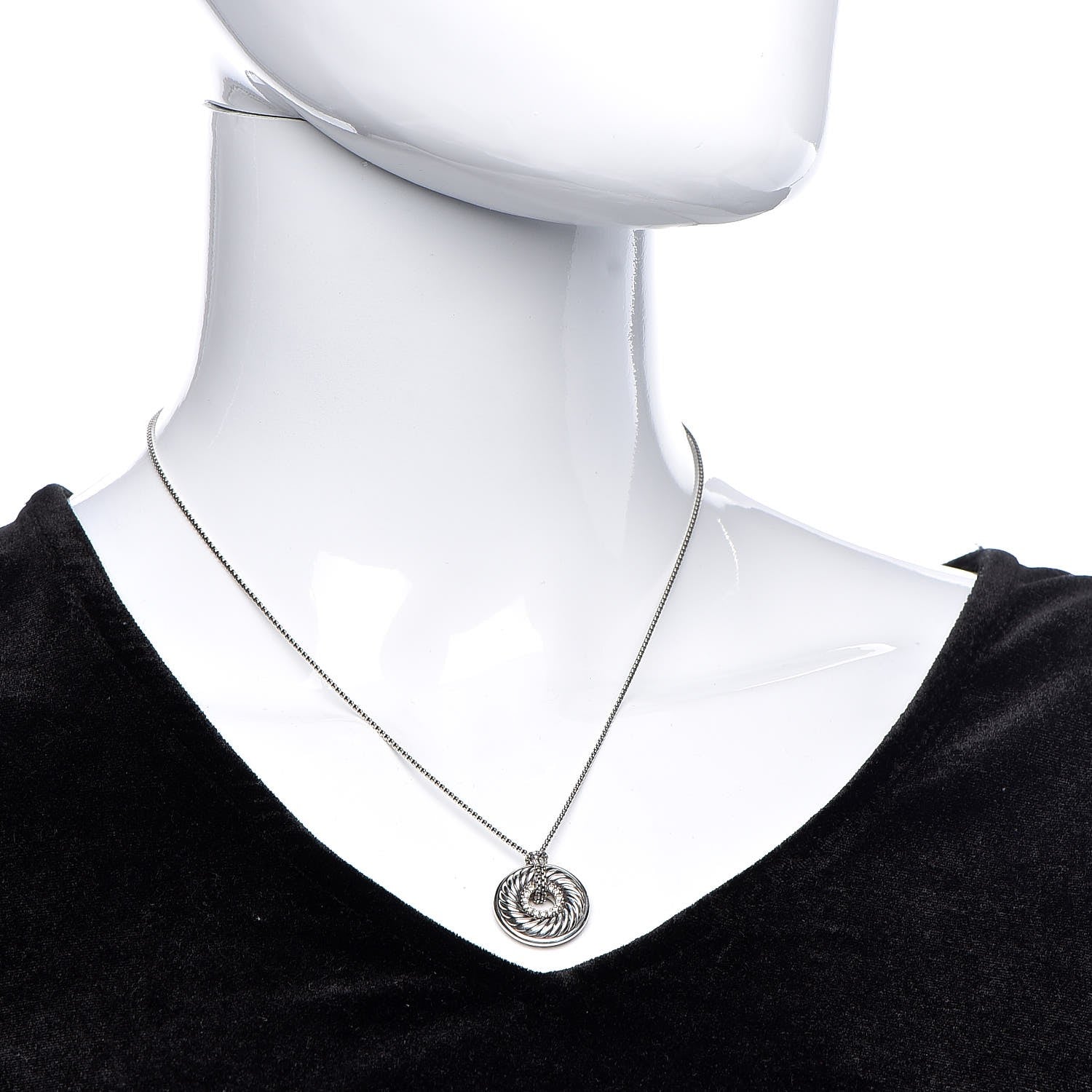 David Yurman Sterling Silver Diamond 19mm Thoroughbred Pendant Necklace 2 of 7