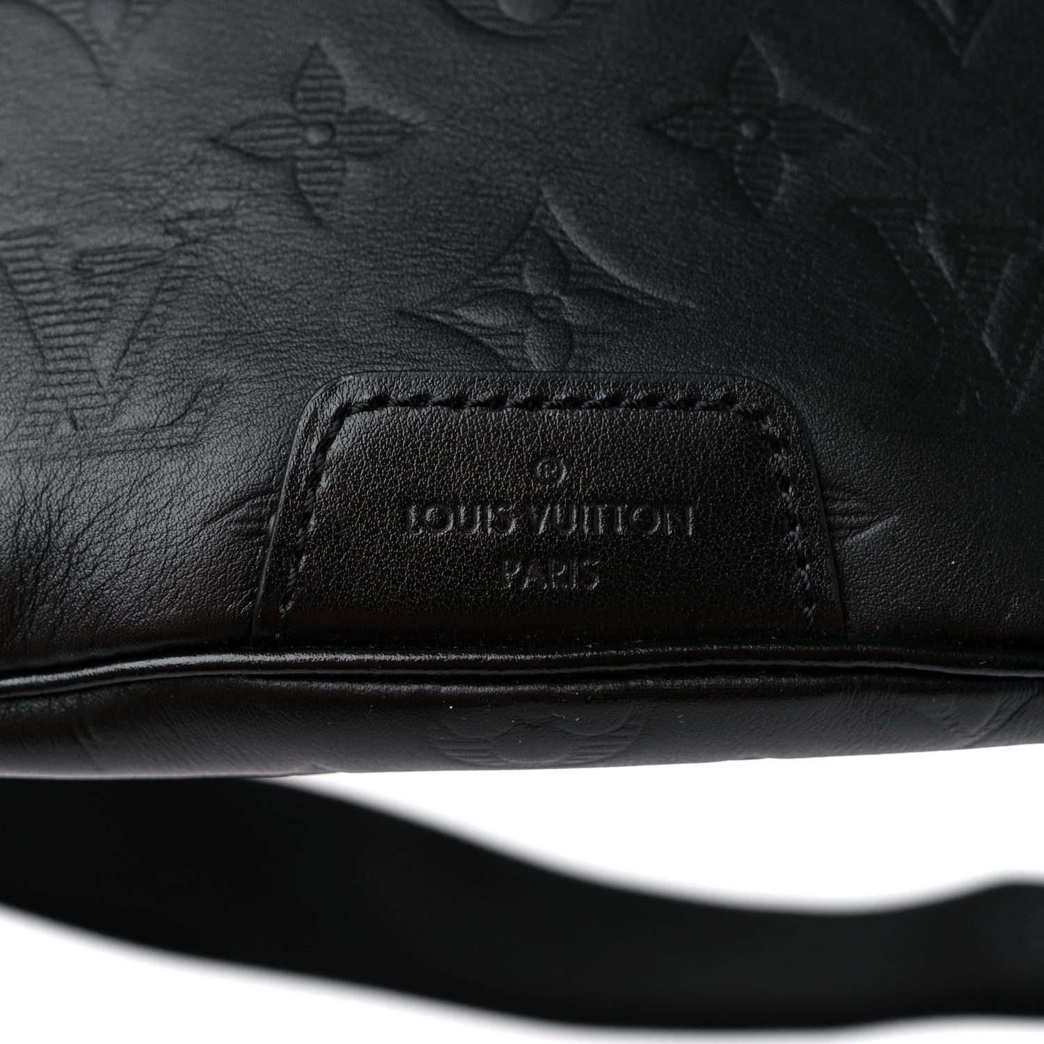 Louis Vuitton Calfskin Monogram Shadow Discovery Bumbag Black 10 of 11