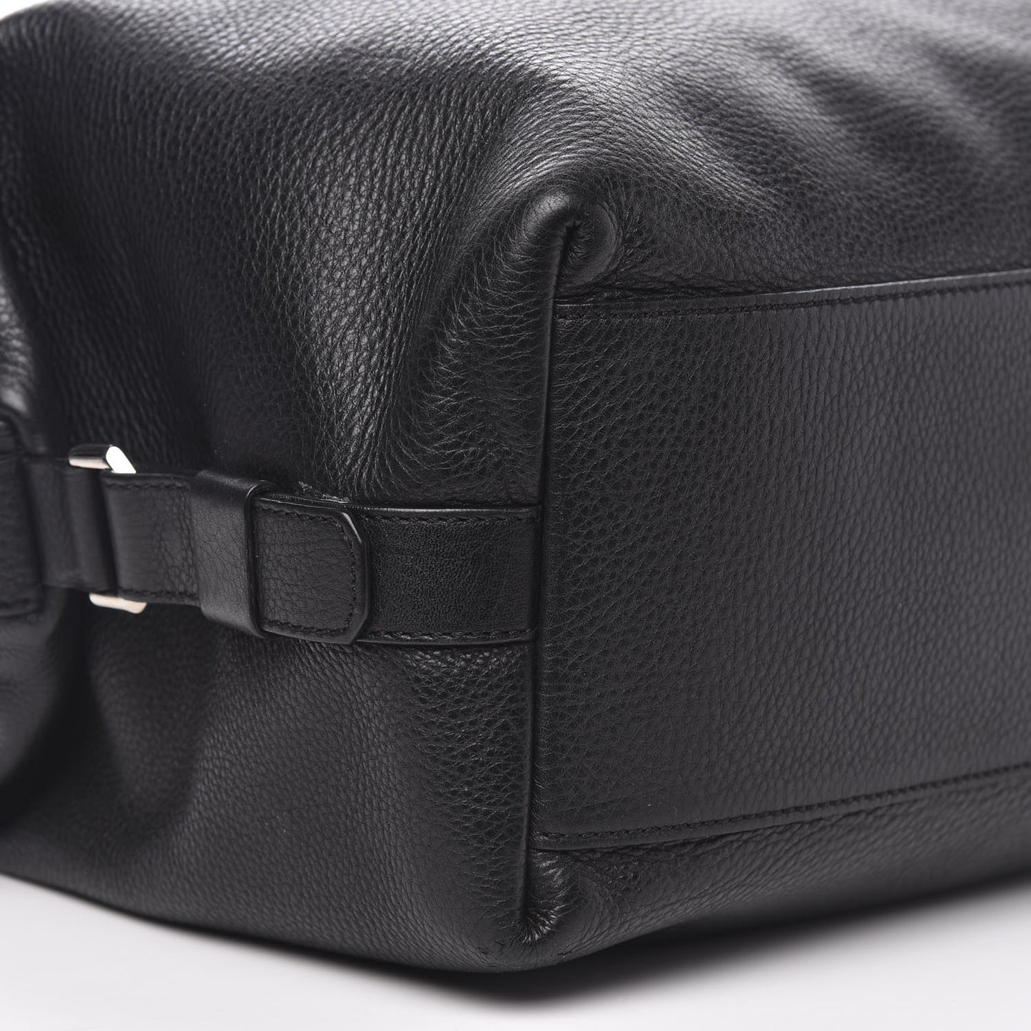 Waxy Grained Calfskin Medium Nightingale Black