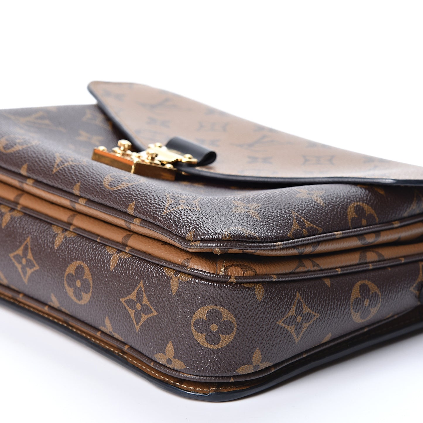 Reverse Monogram Pochette Metis