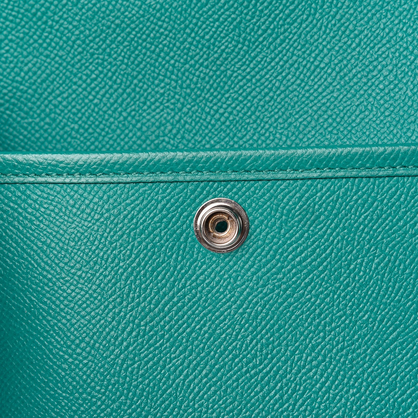 Epsom Evelyne III PM Bleu Paon