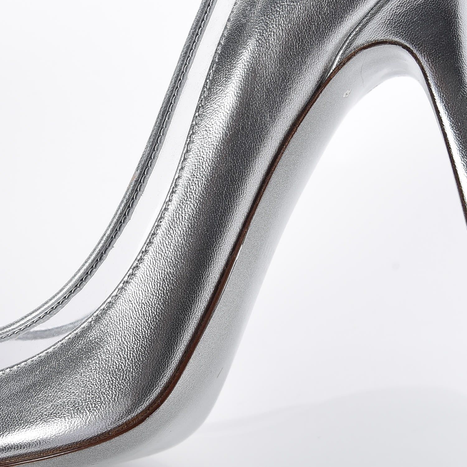 Valentino Garavani Metallic Nappa PVC Dollybow Pumps 39 Silver 13 of 18