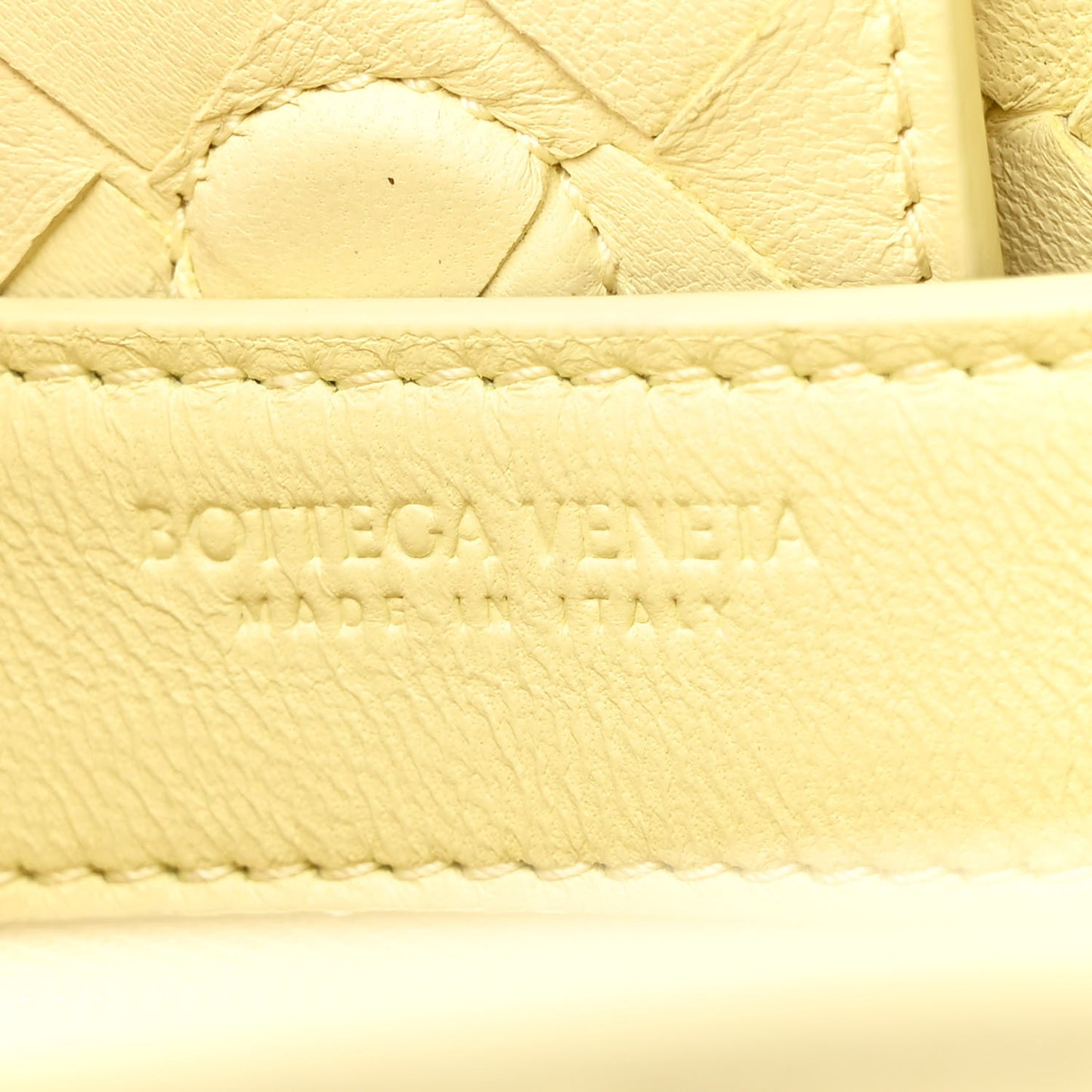 Nappa Intrecciato Small Andiamo Shoulder Bag Chamomile