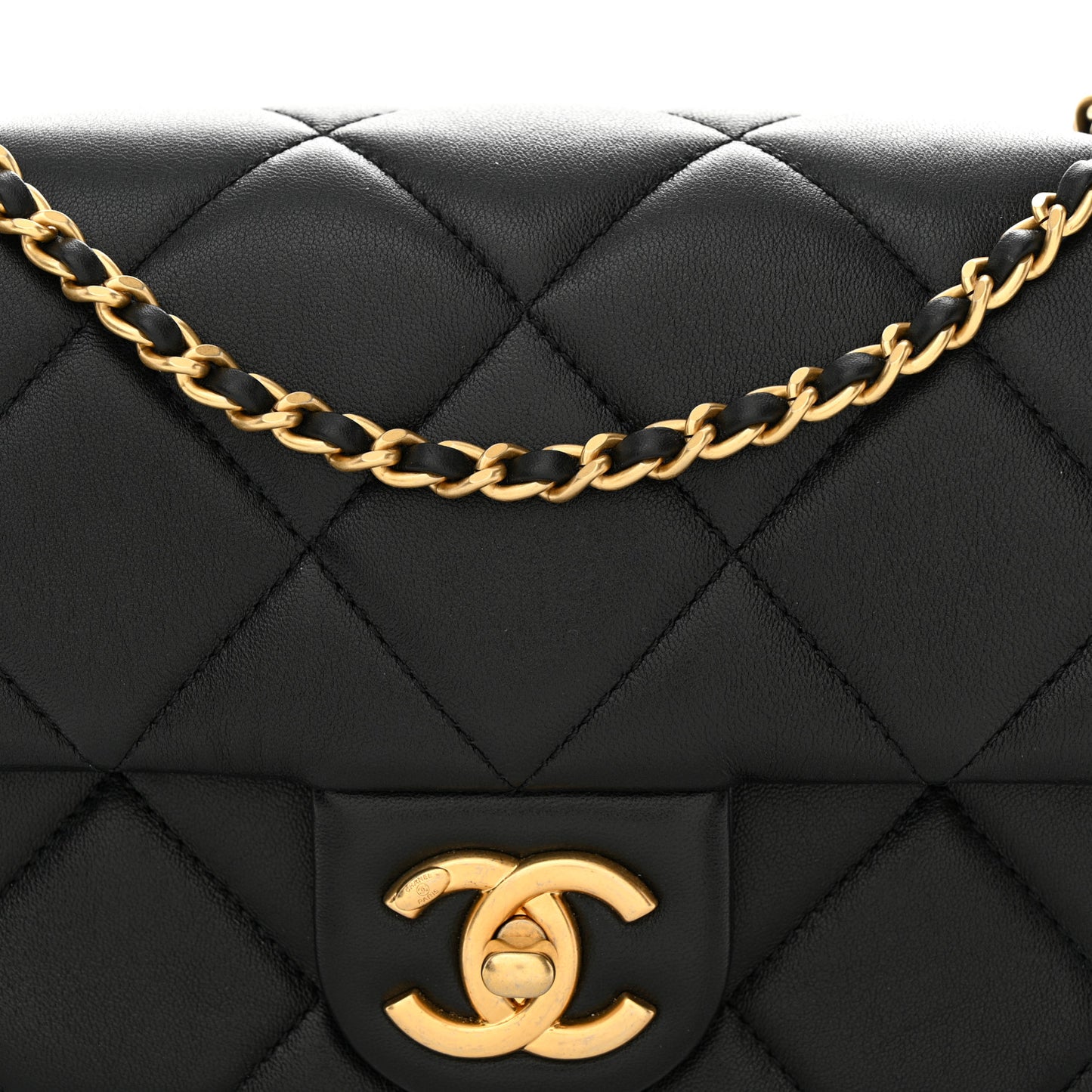 Lambskin Quilted Pearl Small Flap Black