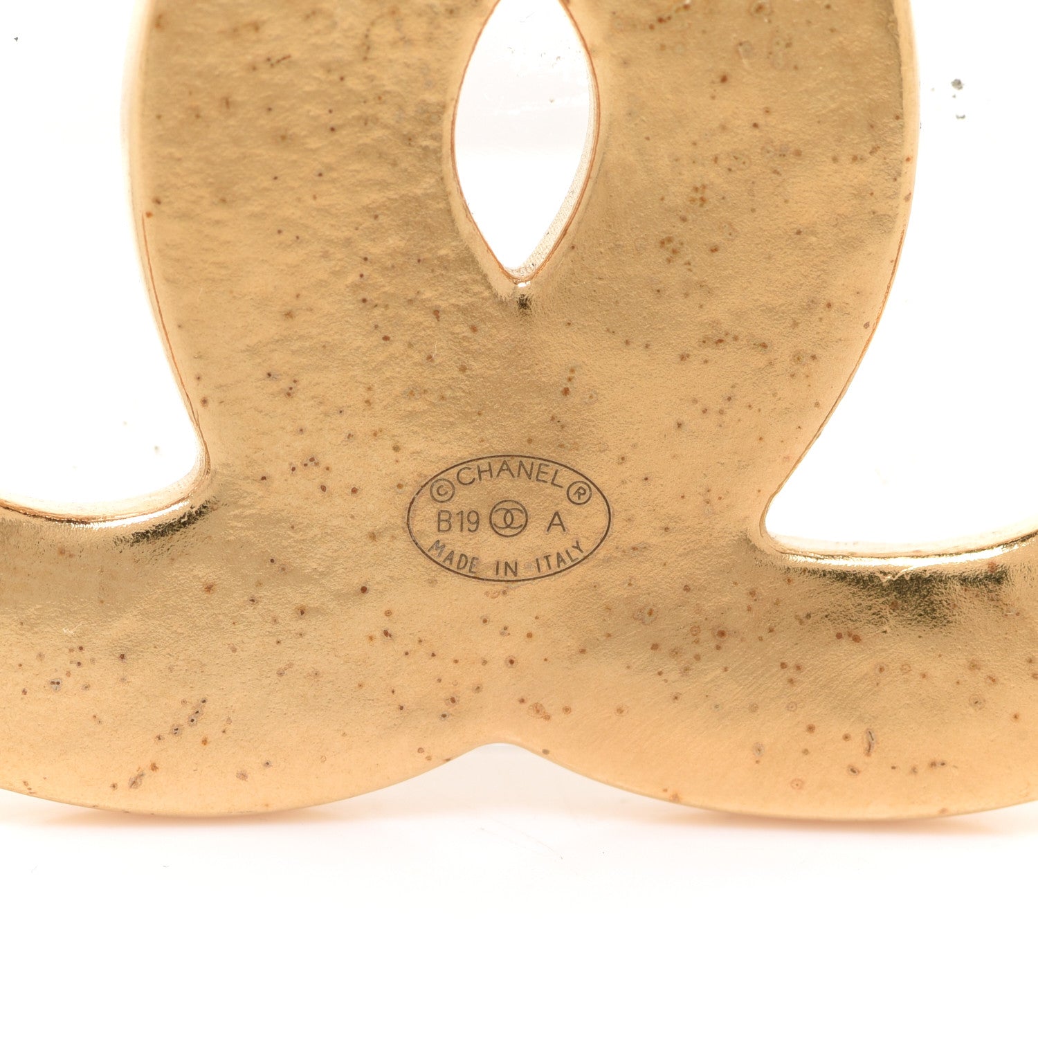 Chanel Metal CC Brooch Gold 4 of 4