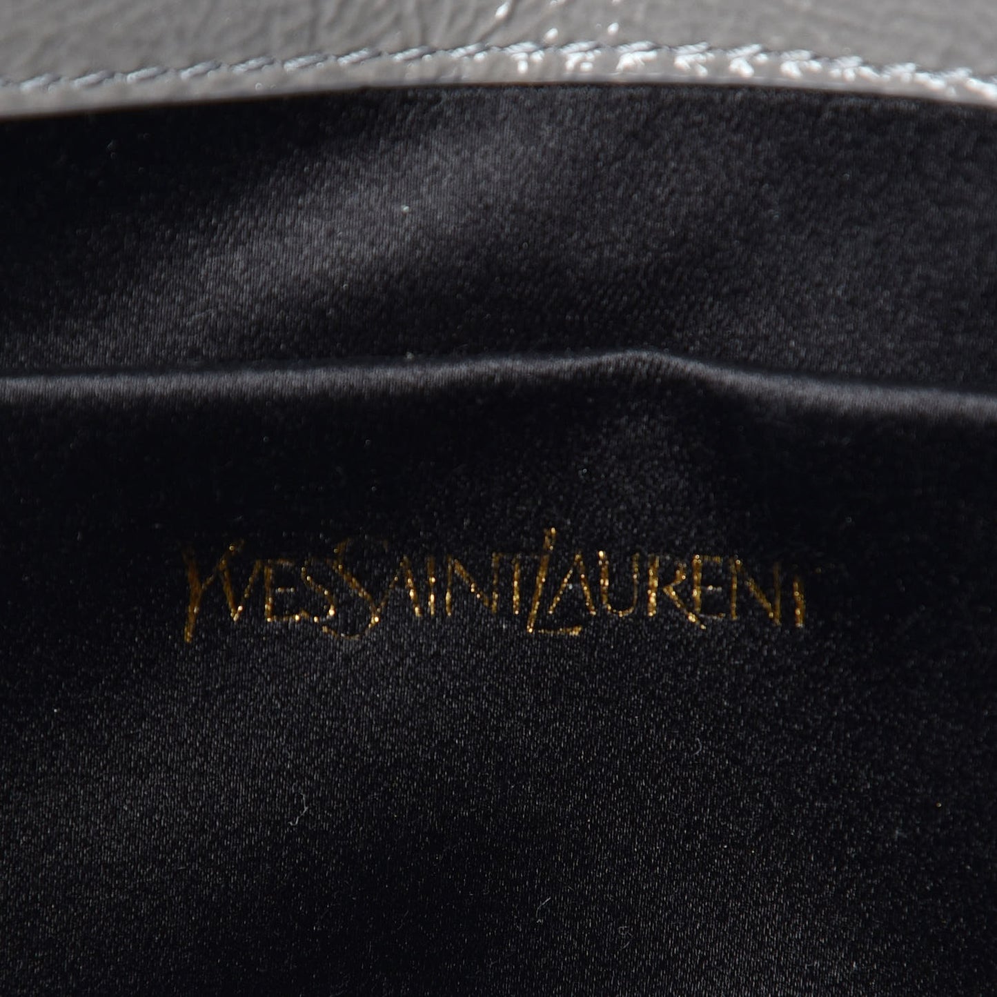 Textured Patent Monogram Large Belle de Jour Clutch Grey