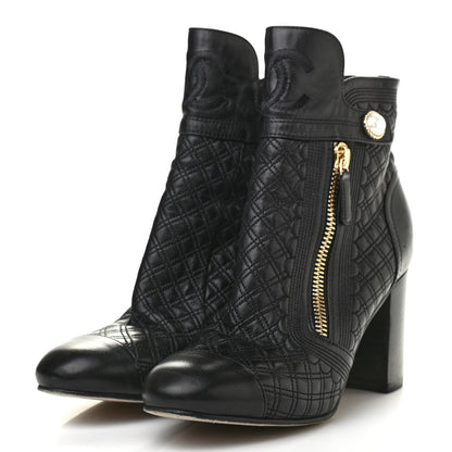 Chanel Lambskin Pearl Qulited CC Cap Toe Short Boot 40 Black 3 of 7
