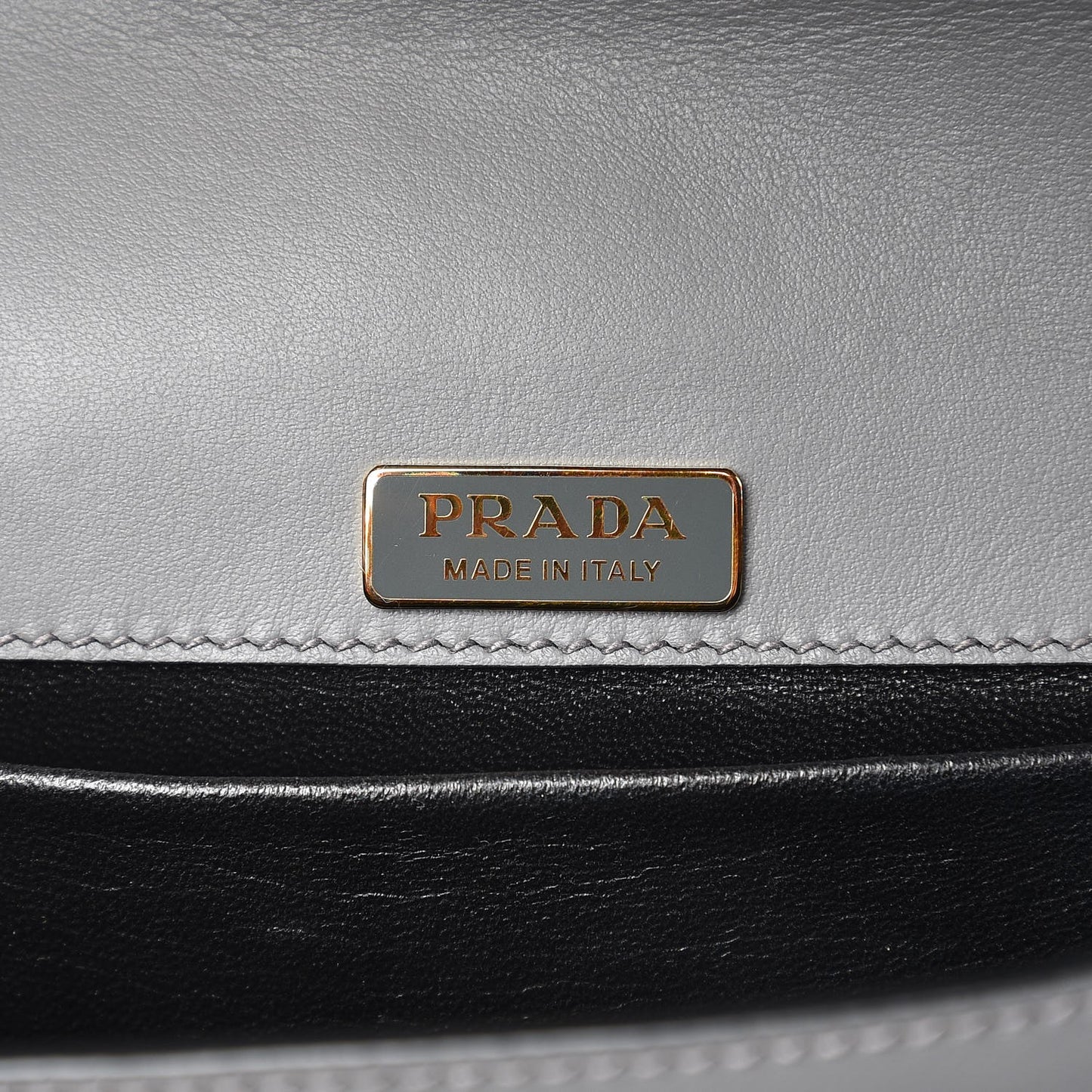 City Calf Saffiano Cahier Bag Marmo