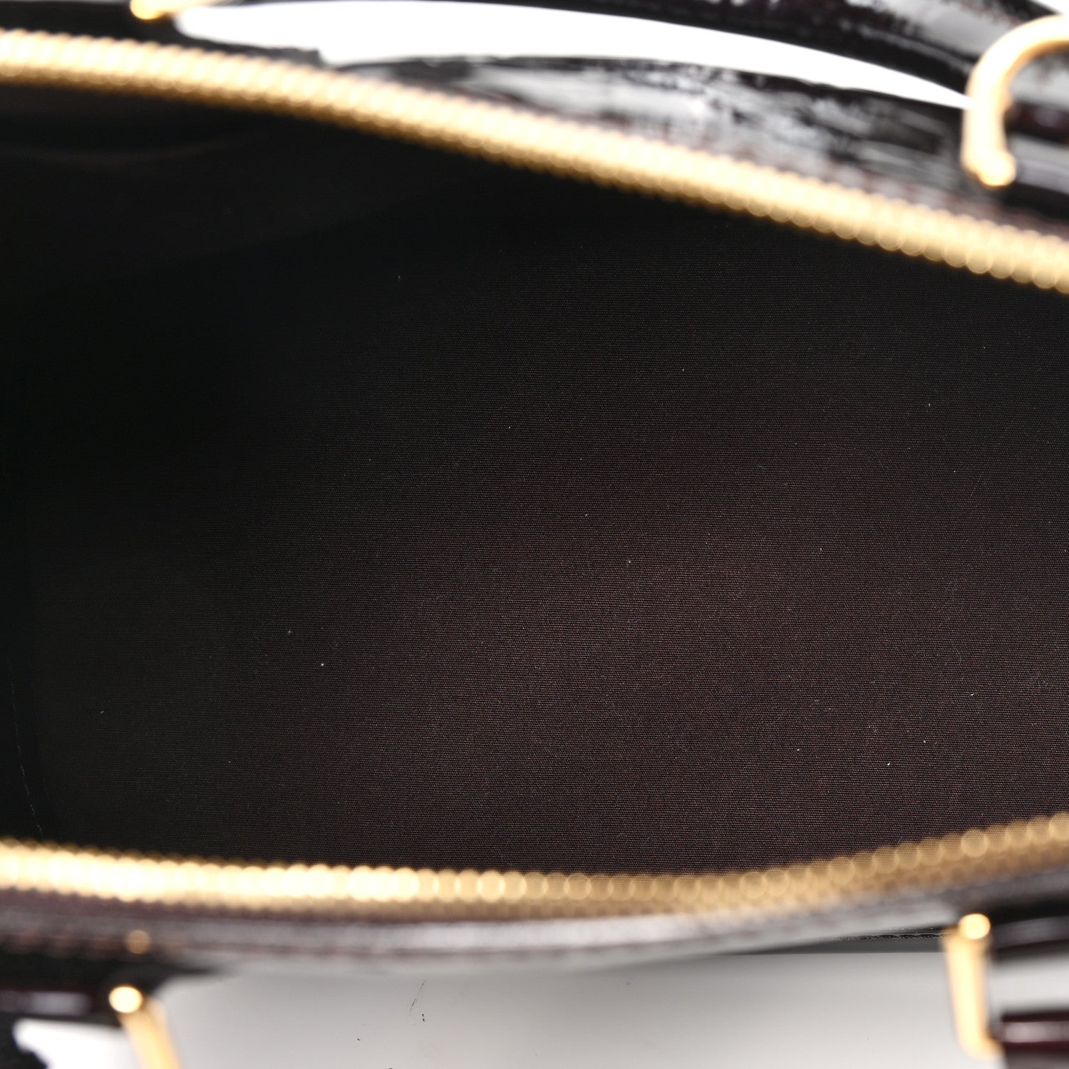 Louis Vuitton Vernis Alma MM Amarante 5 of 10