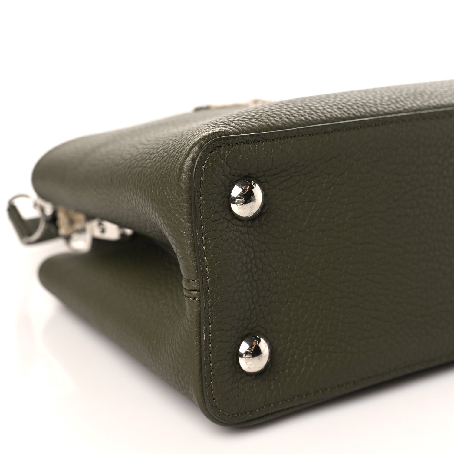 Louis Vuitton Taurillon Snakeskin Capucines PM Khaki 7 of 8