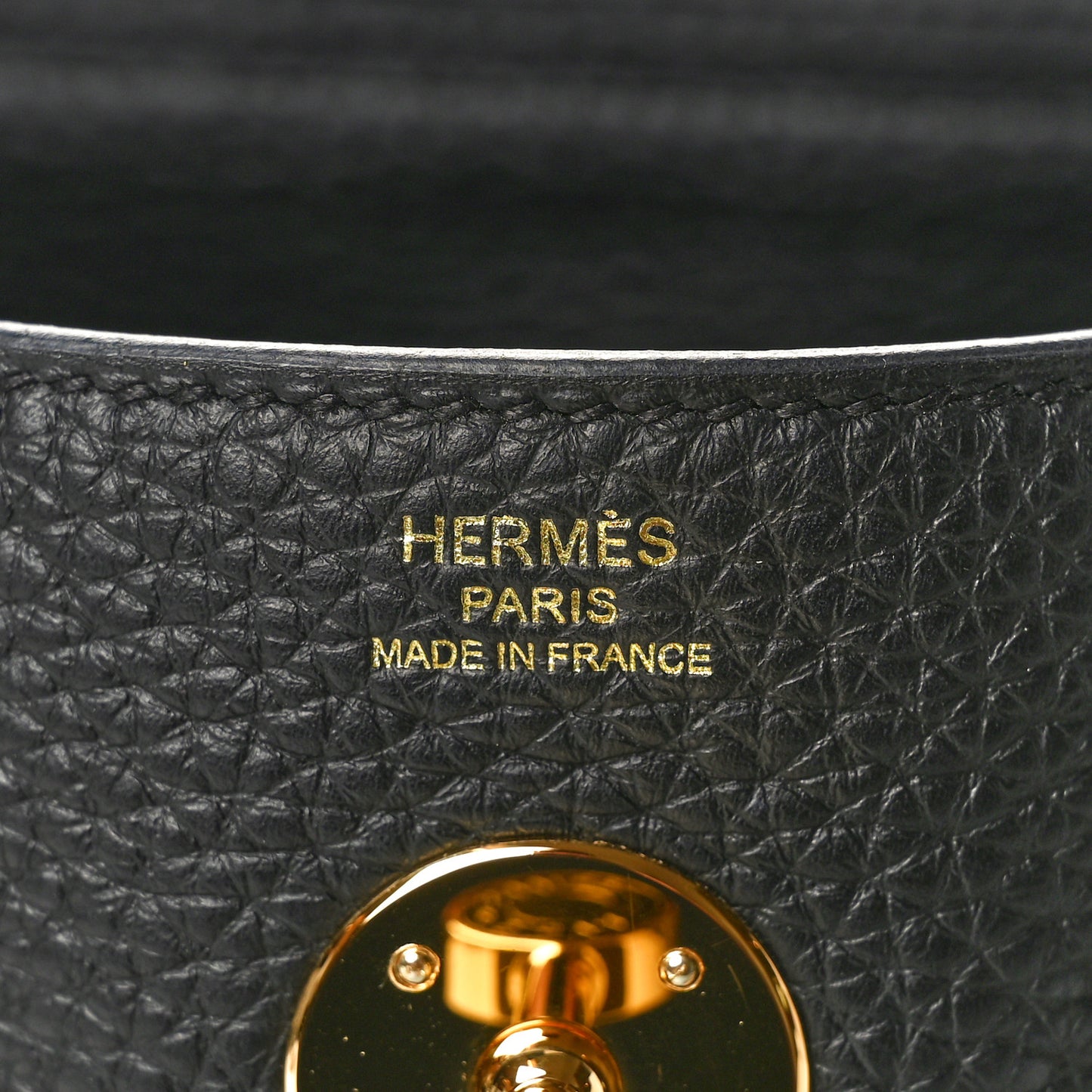 Taurillon Clemence Lindy 26 Black