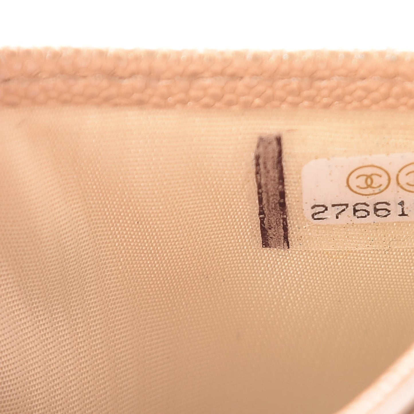Iridescent Caviar Quilted Card Holder Beige
