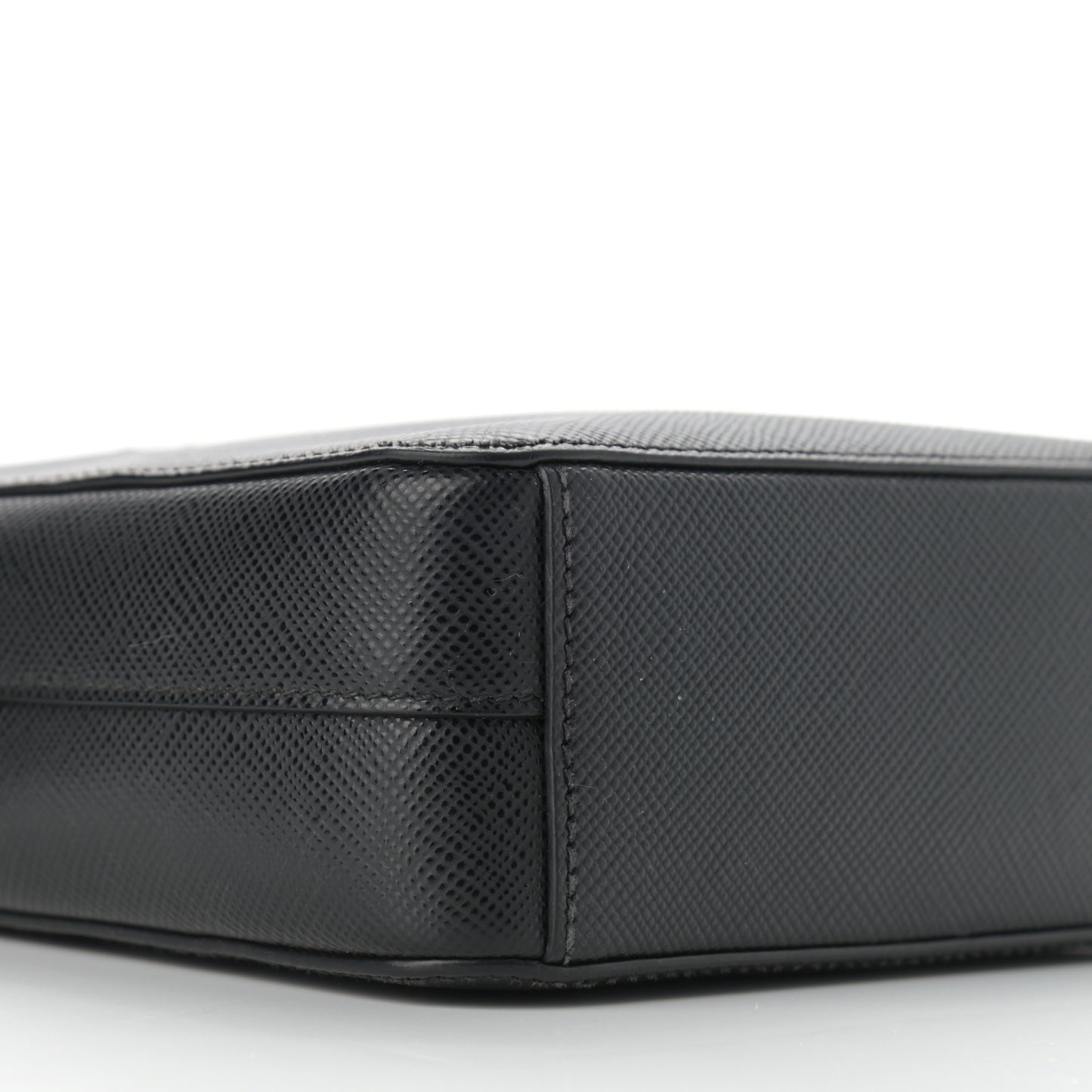 Saffiano Flat Messenger Bag Black