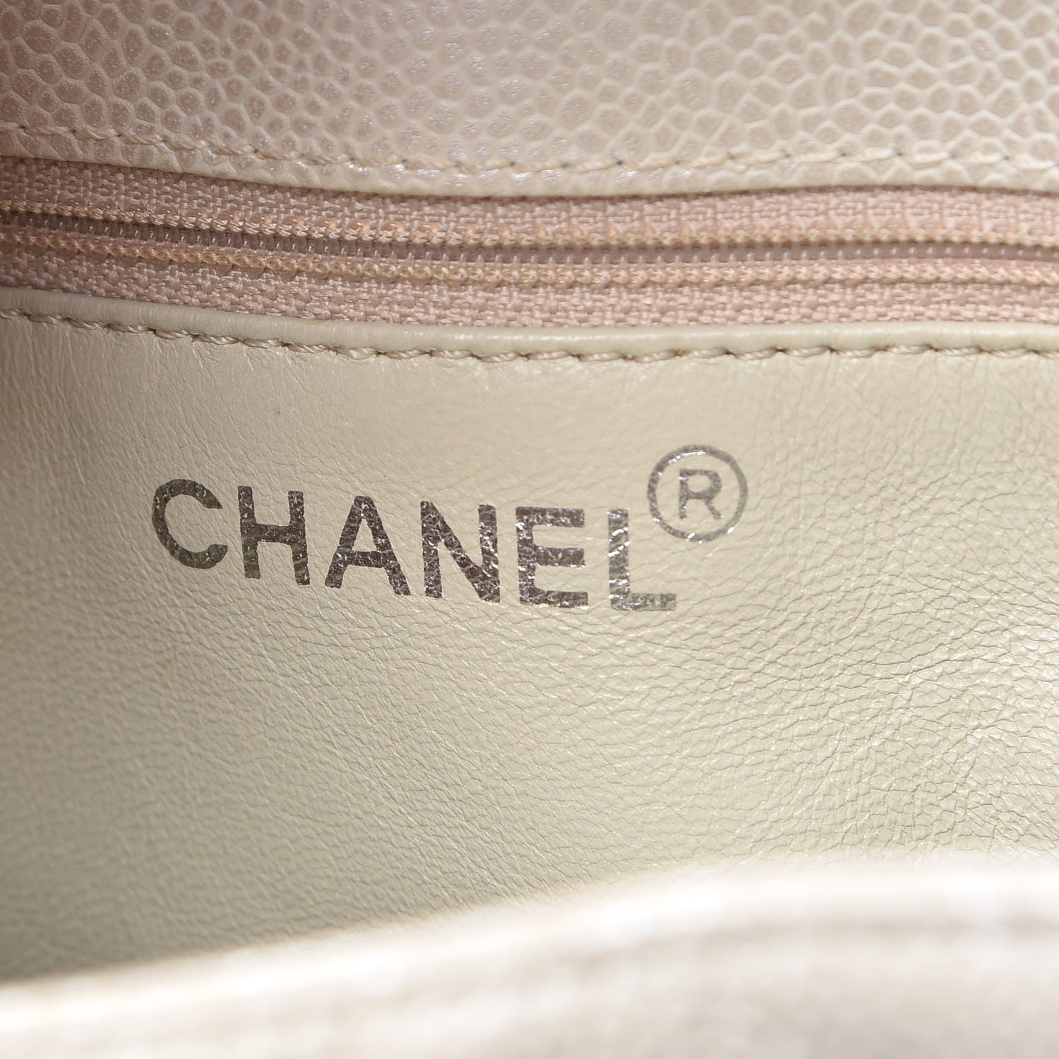 Chanel Metallic Caviar Quilted Shoulder Bag White 6 of 14