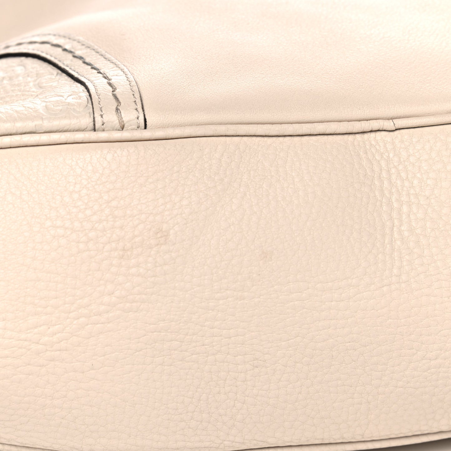 Calfskin Guccissima Trim Large Signoria Hobo Ivory