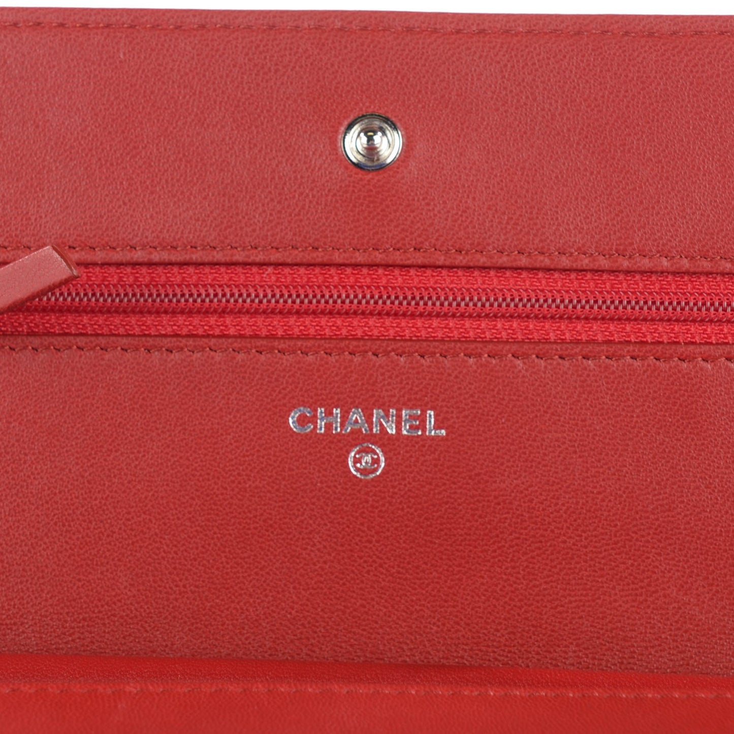 Lambskin Quilted Wallet On Chain WOC Red