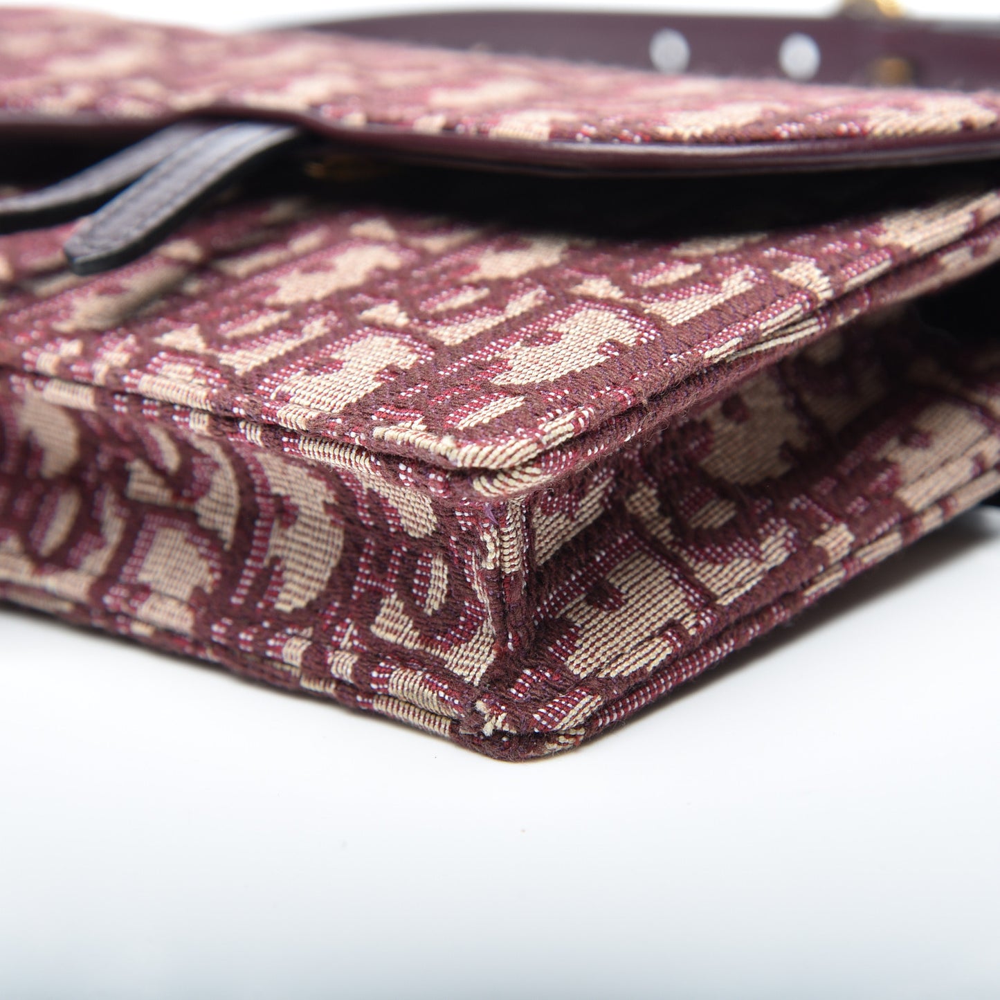 Oblique Saddle Belt Bag Bordeaux