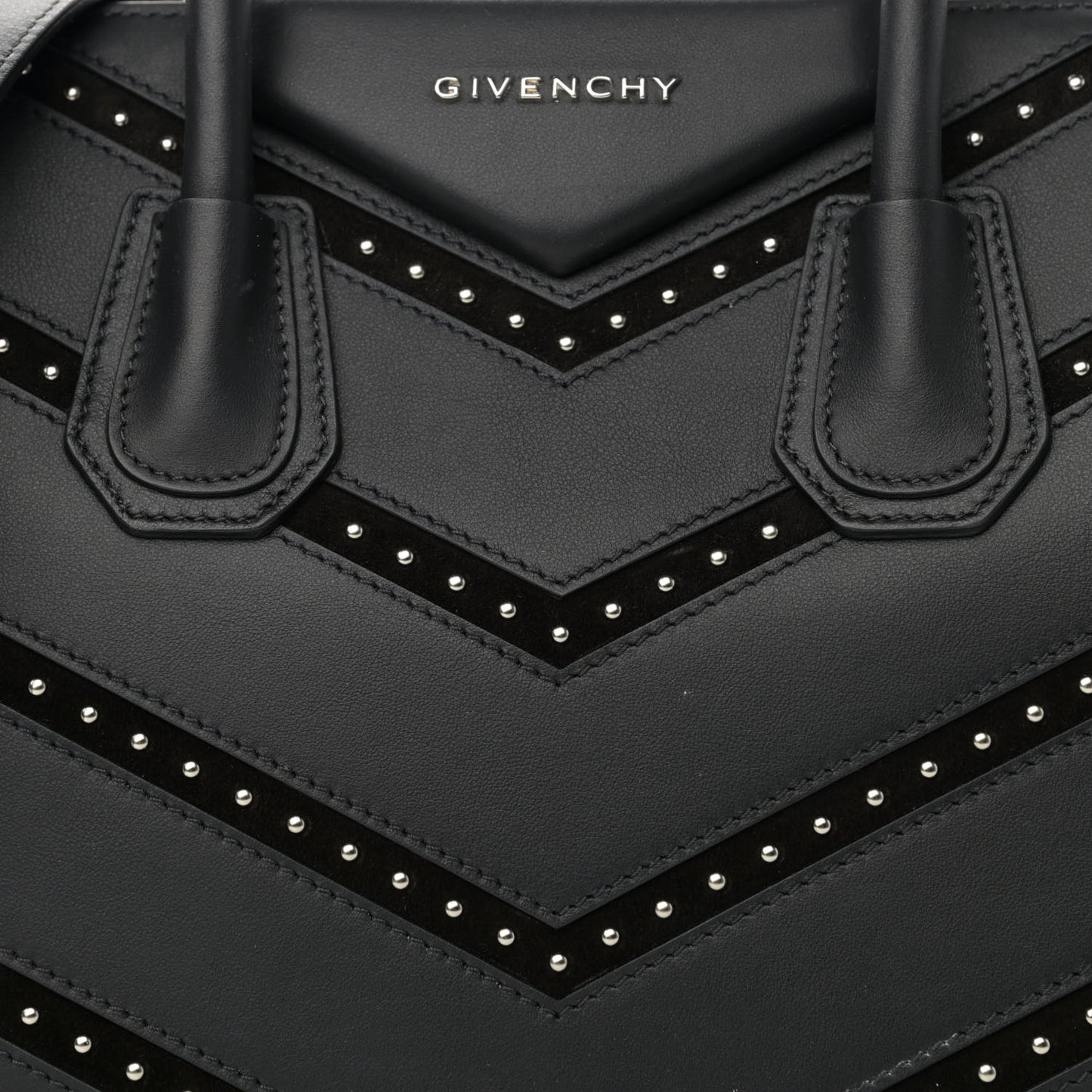 Calfskin Suede Small Studded Chevron Antigona Black