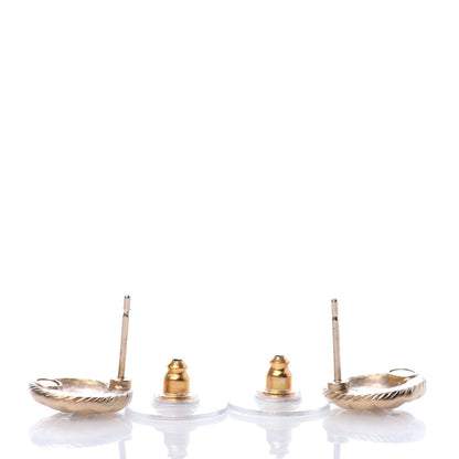 Chanel Metal CC Quilted Round Earrings Gold 3 of 4