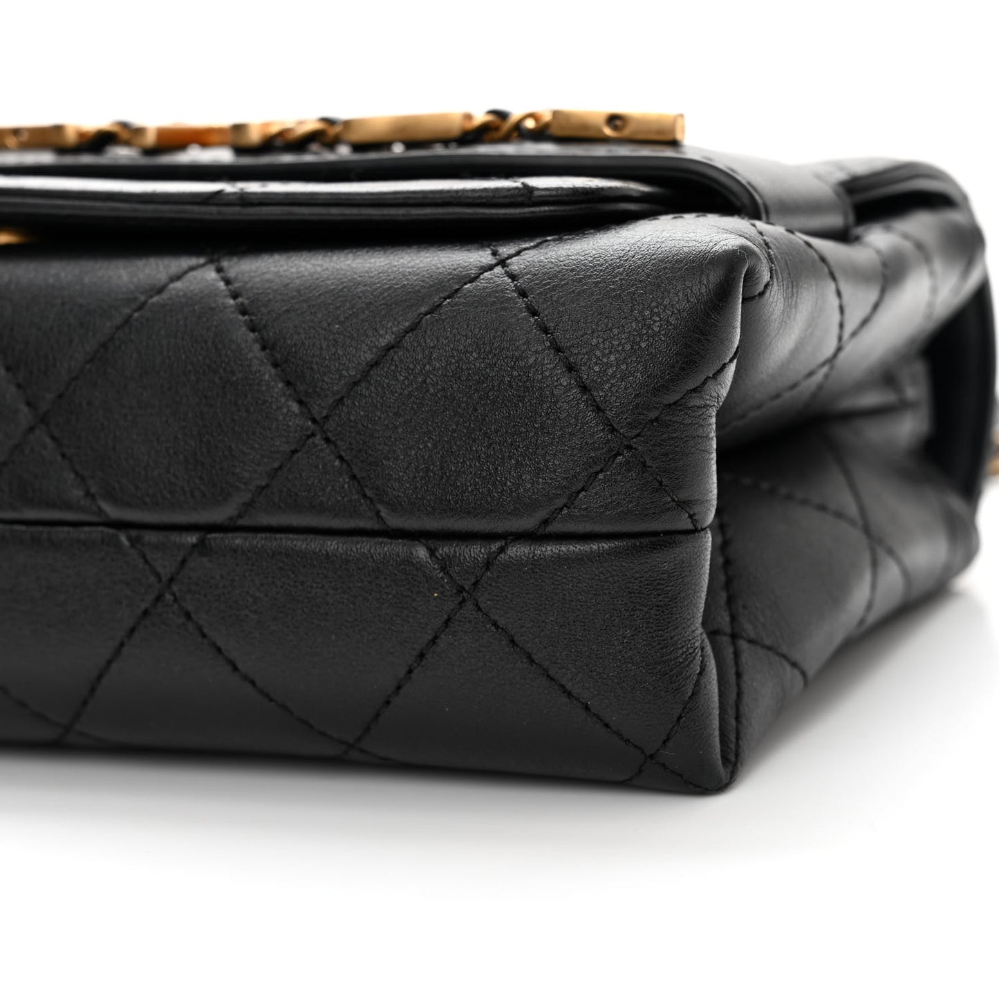 Calfskin Quilted Small Enchained Flap Black