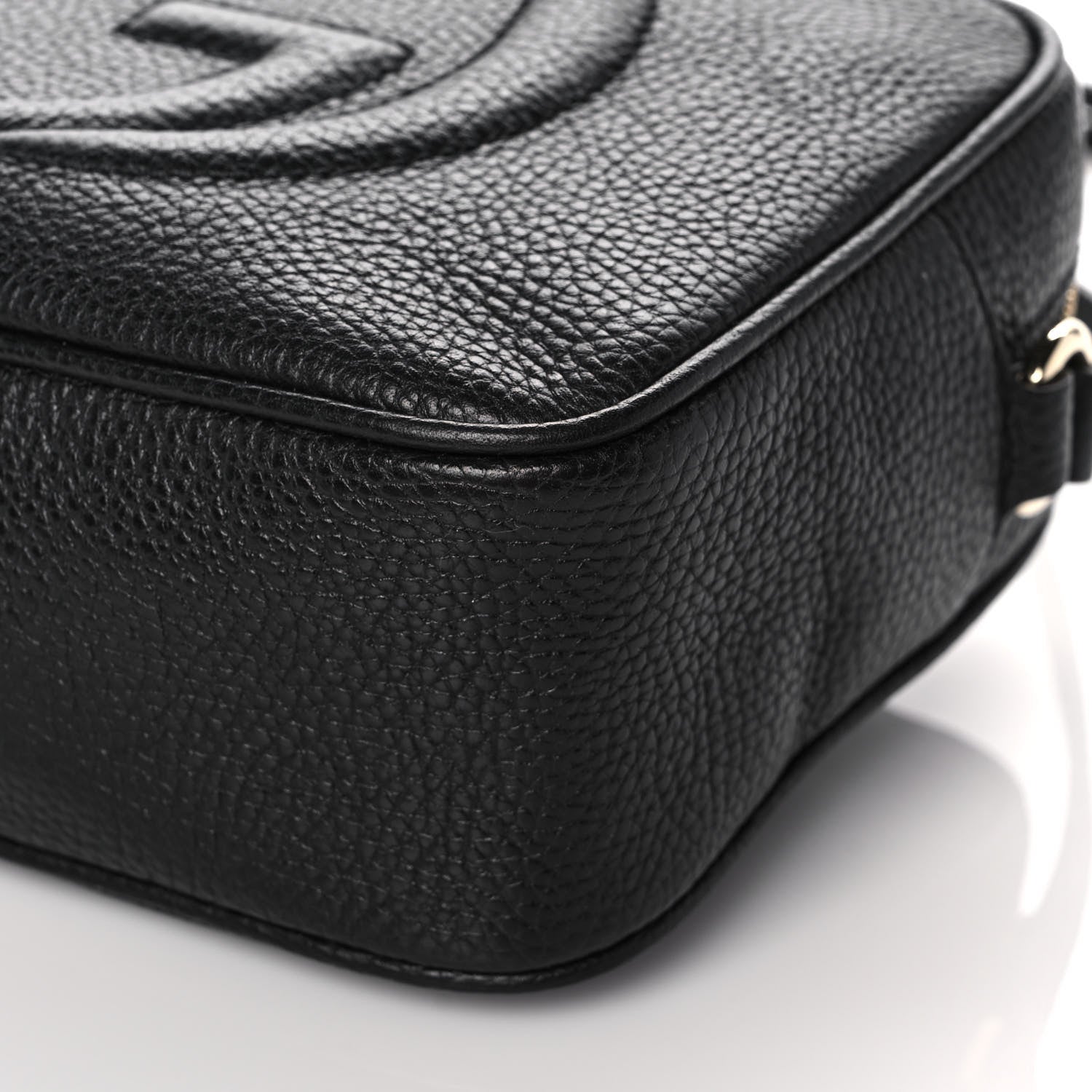 Gucci Pebbled Calfskin Small Soho Disco Bag Black 9 of 10