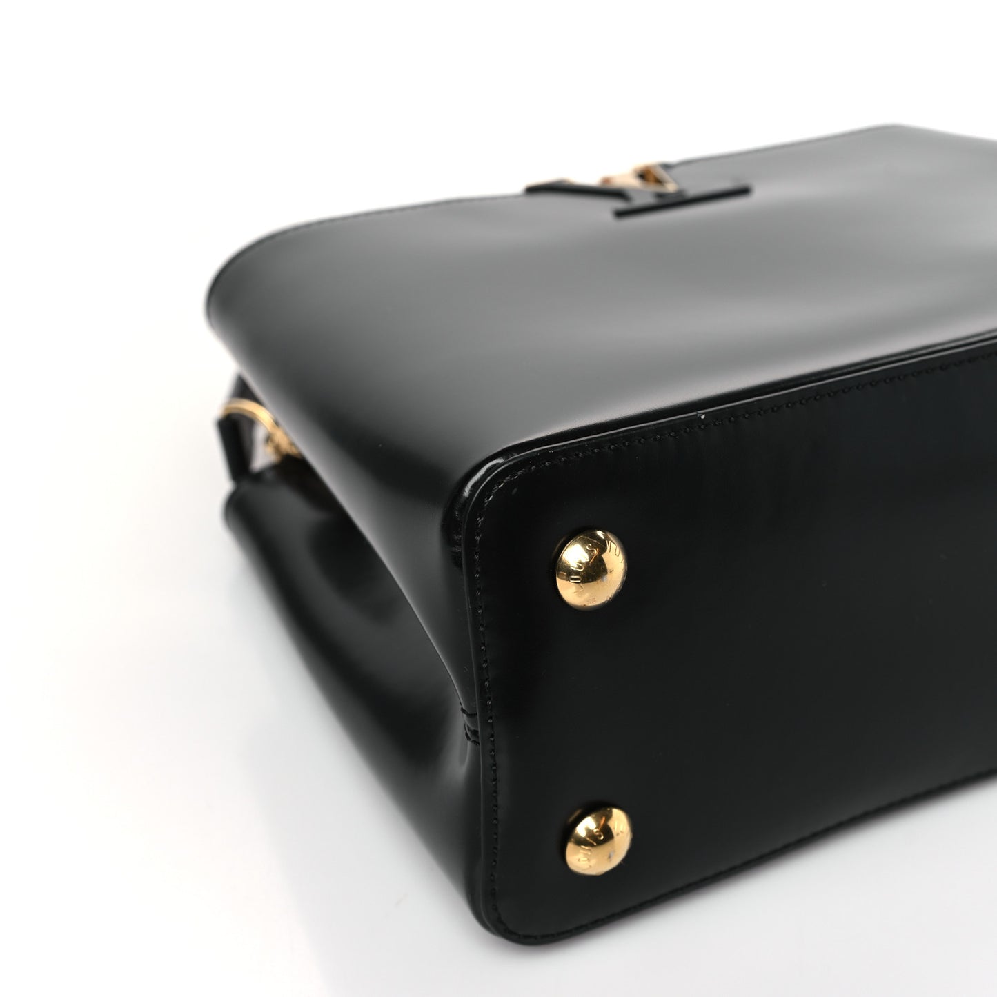 Sleek Capucines MM Black