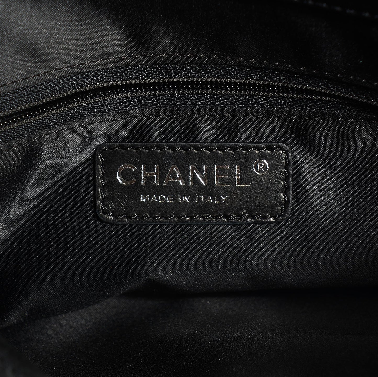 Lambskin Diamond Stitch Convertible Clutch Black