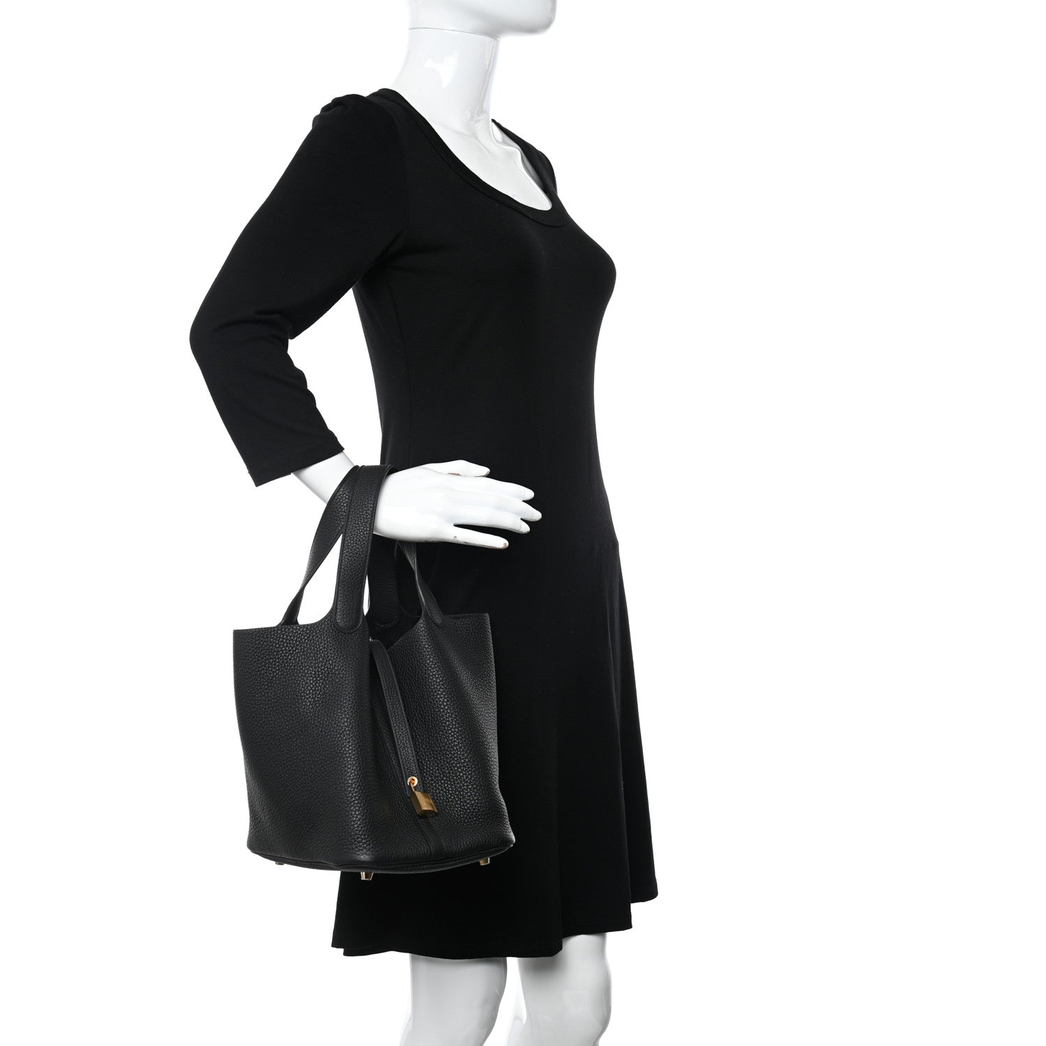 Hermes Taurillon Clemence Picotin Lock 22 MM Black 2 of 11