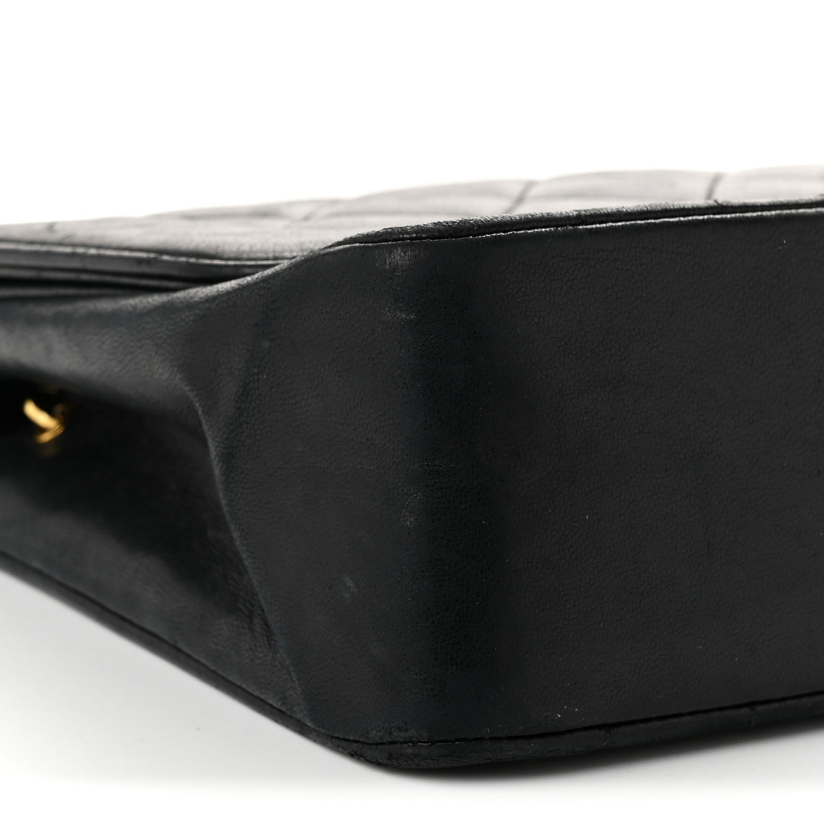 Lambskin Medium Single Flap Black