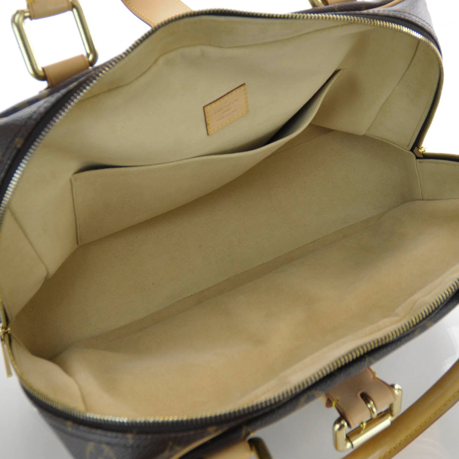 Louis Vuitton Monogram Manhattan GM 5 of 7
