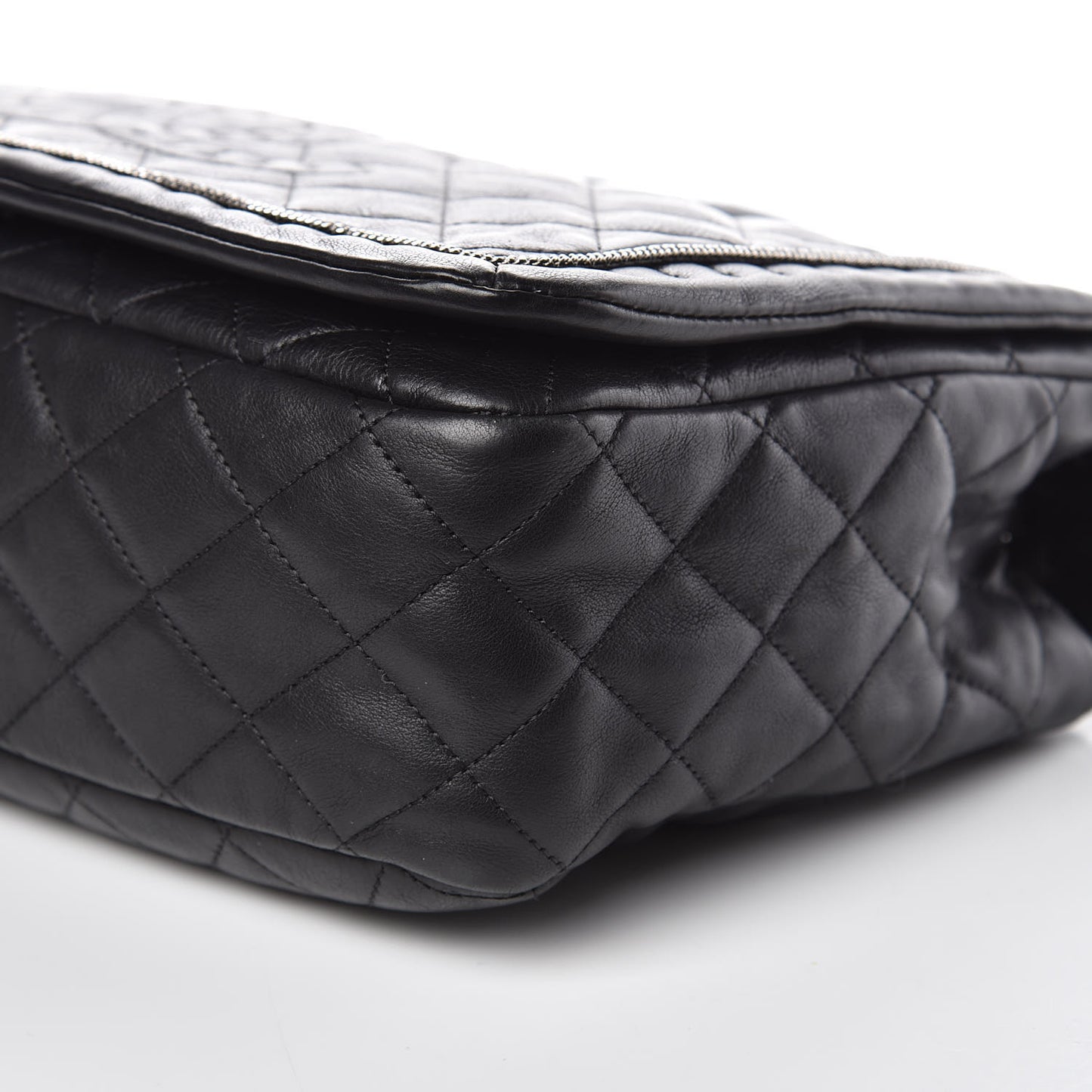 Calfskin Quilted Large Istanbul Flap Black