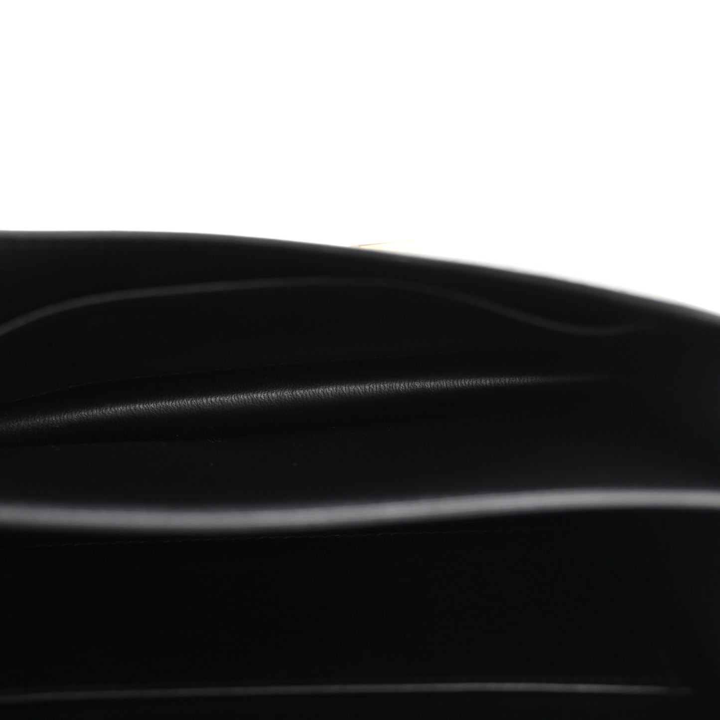 Epsom Constance 18 Black