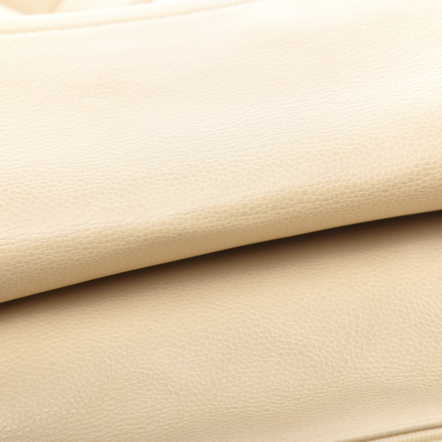 Caviar Quilted Jumbo Double Flap Beige Clair
