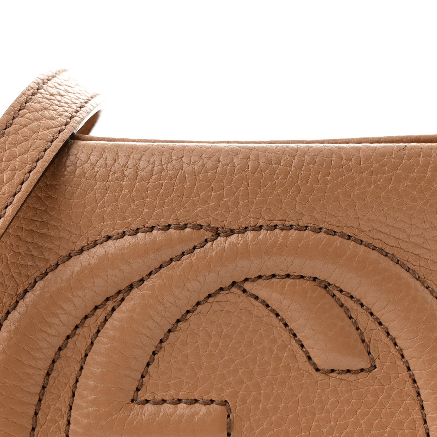 Pebbled Calfskin Small Soho Disco Bag Camelia