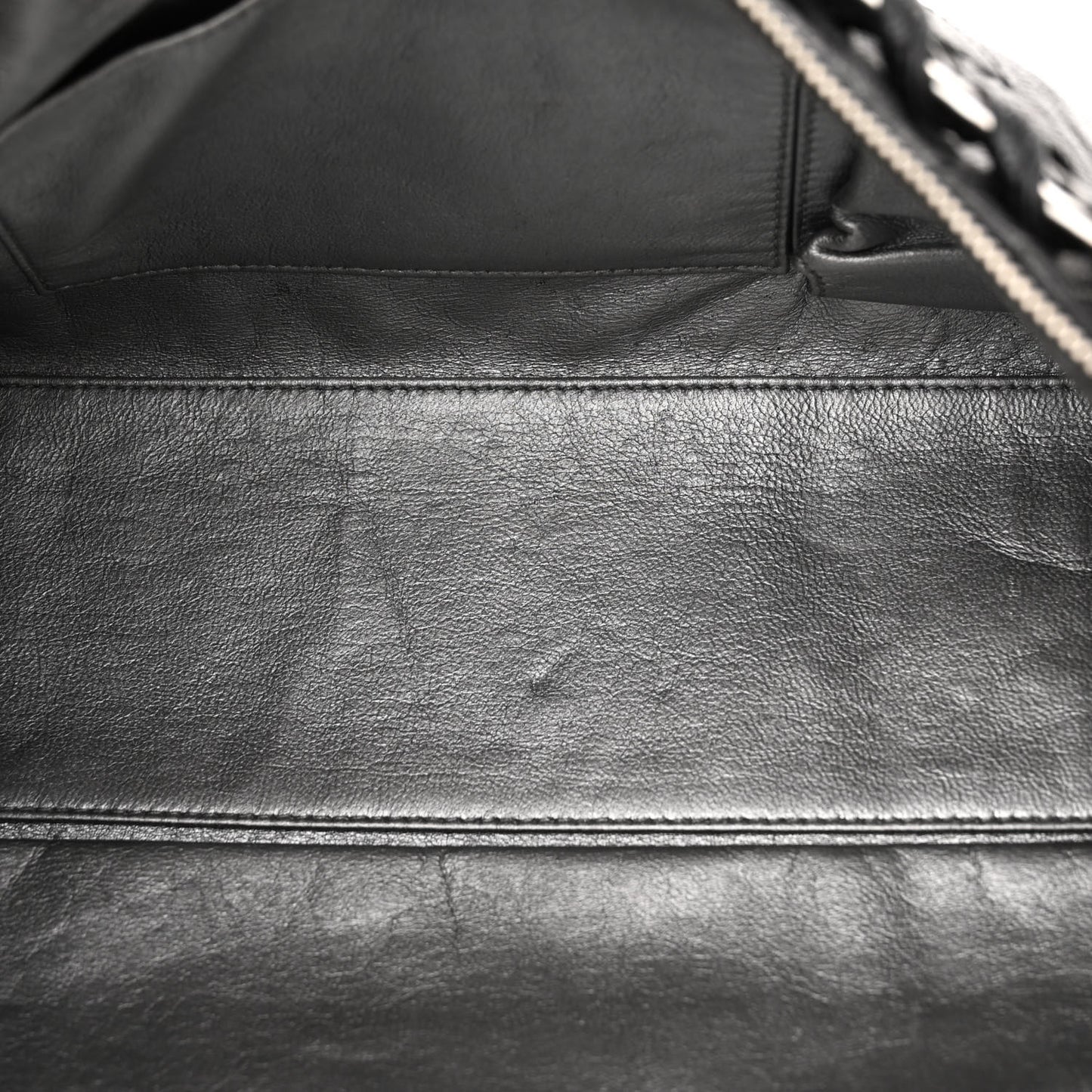 Glazed Caviar Modern Chain Tote Black