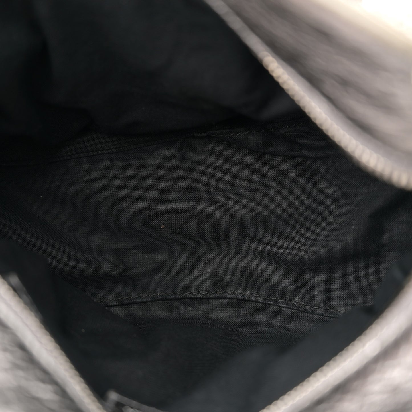 Agneau Arena Crystal Neo Cagole Handbag XS Silver