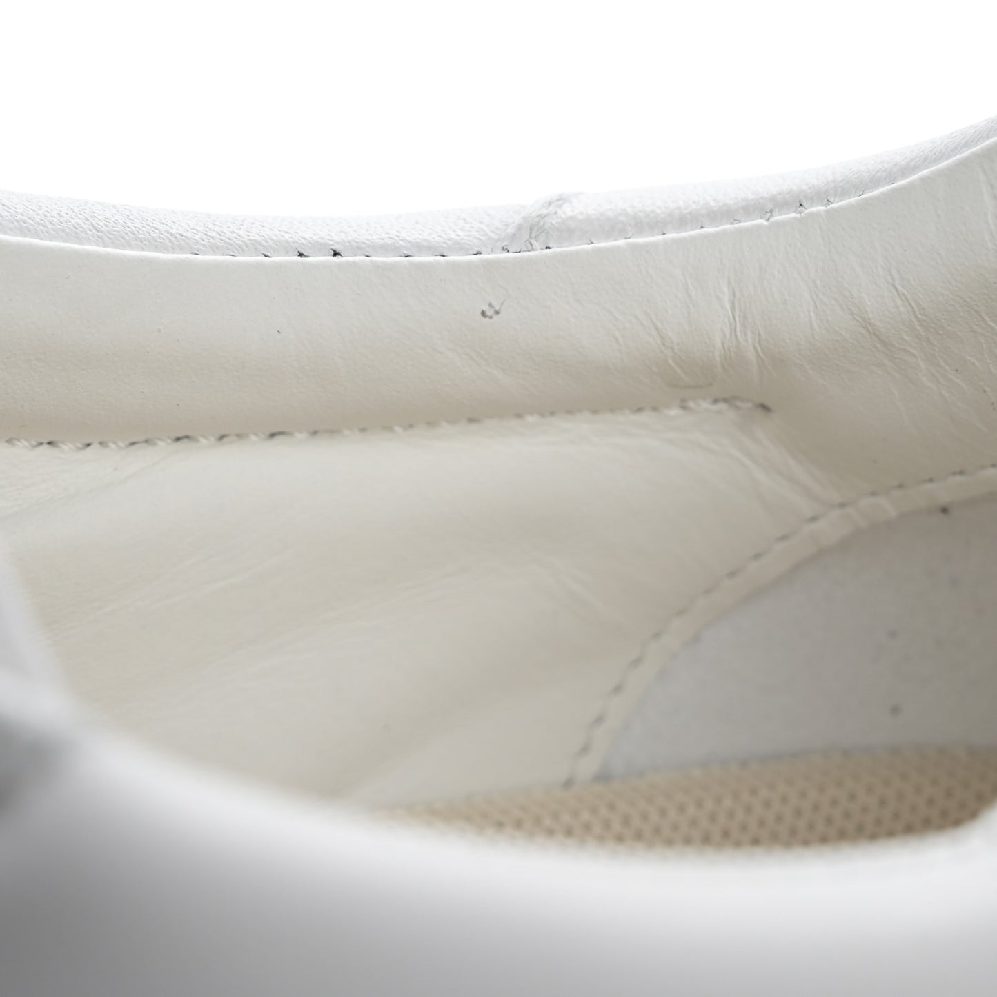 Calfskin Womens Fendi Match Low Top Sneakers 38 White Beige