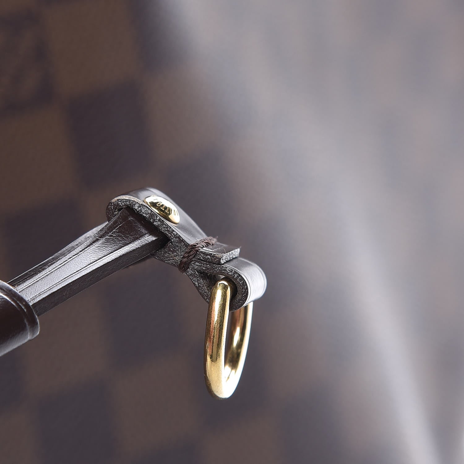 Louis Vuitton Damier Ebene Neverfull MM 33 of 44