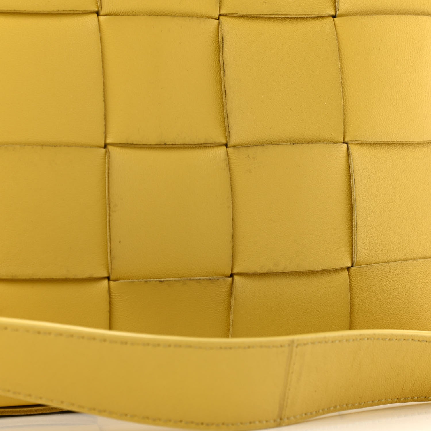 Bottega Veneta Lambskin Maxi Intrecciato Cassette Messenger Buttercup Yellow 10 of 10