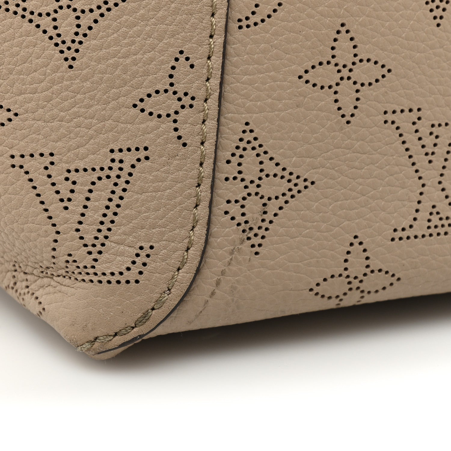 Louis Vuitton Mahina Hina MM Galet 14 of 17