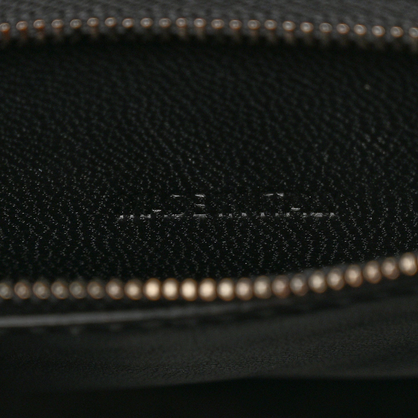 Shiny Calfskin Monochrome Crocodile Embossed Small Hourglass Top Handle Bag Black