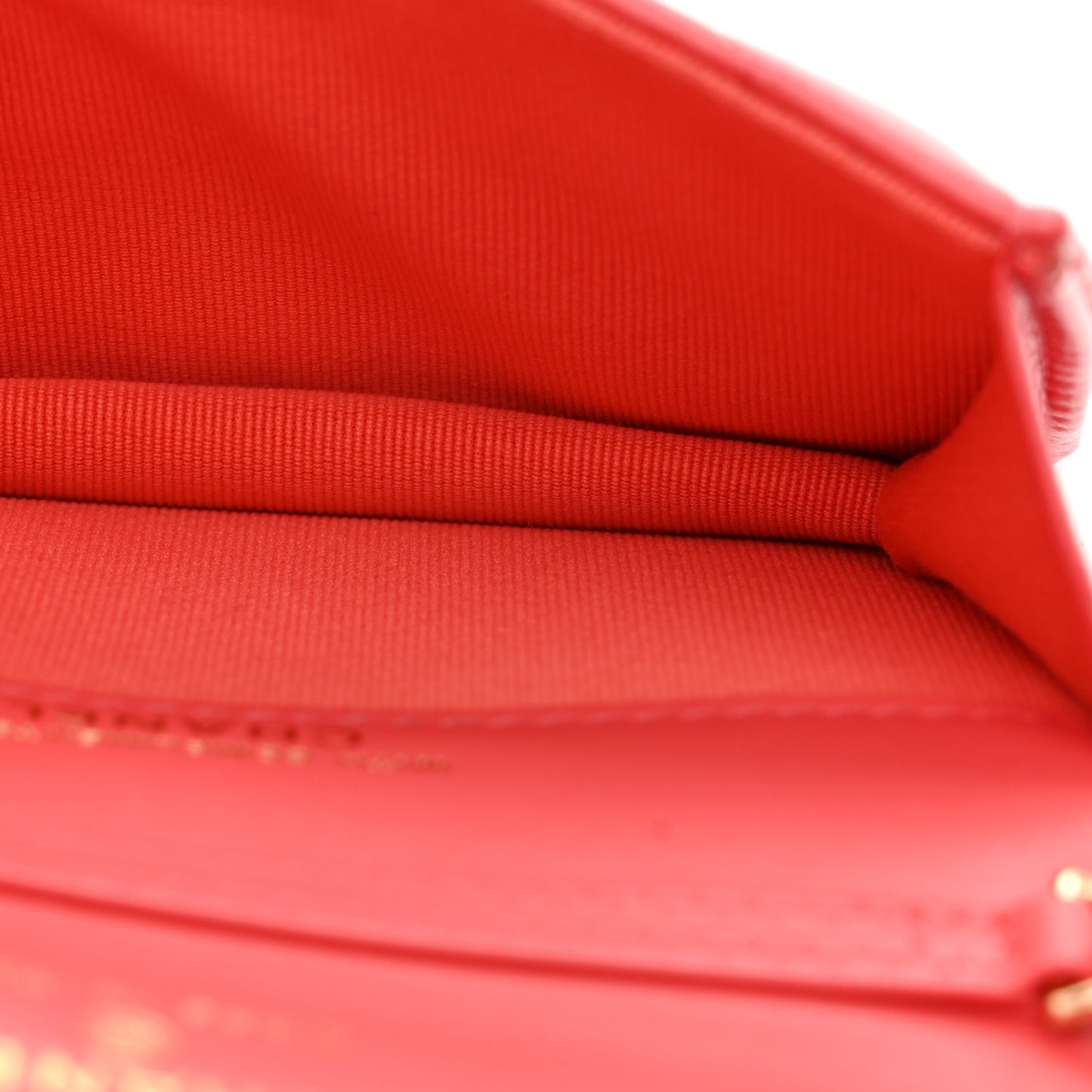 Shiny Lambskin Quilted Card Holder On Chain Pink