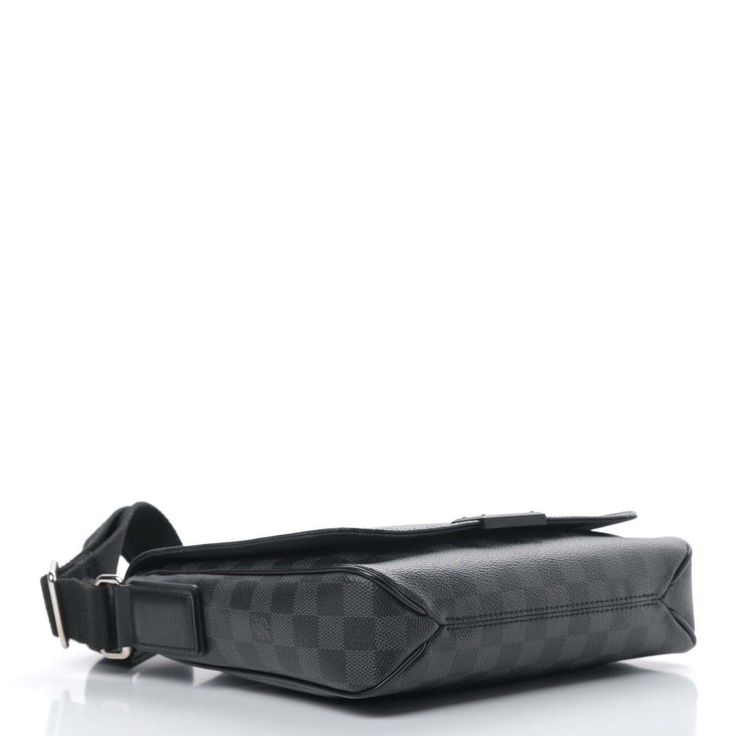Louis Vuitton Damier Graphite District PM 4 of 11