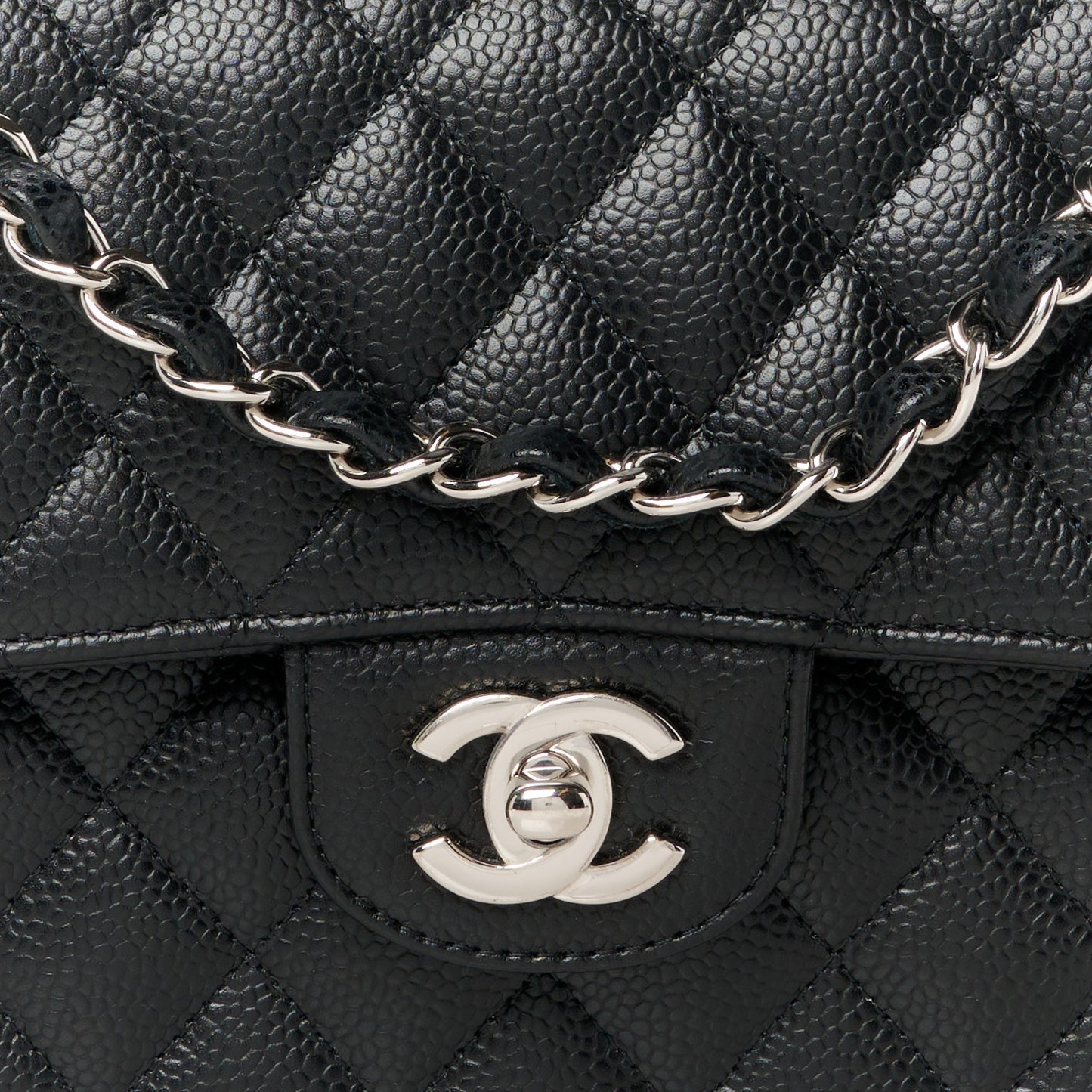 Caviar Quilted Medium Double Flap Black