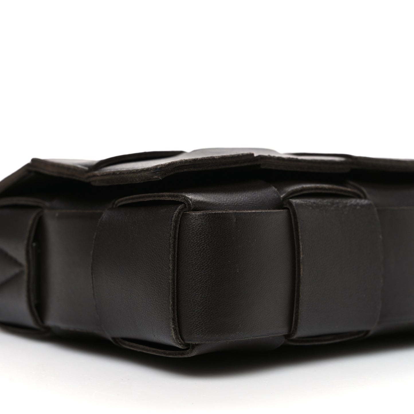 Lambskin Maxi Intrecciato Cassette Crossbody Bag Fondant