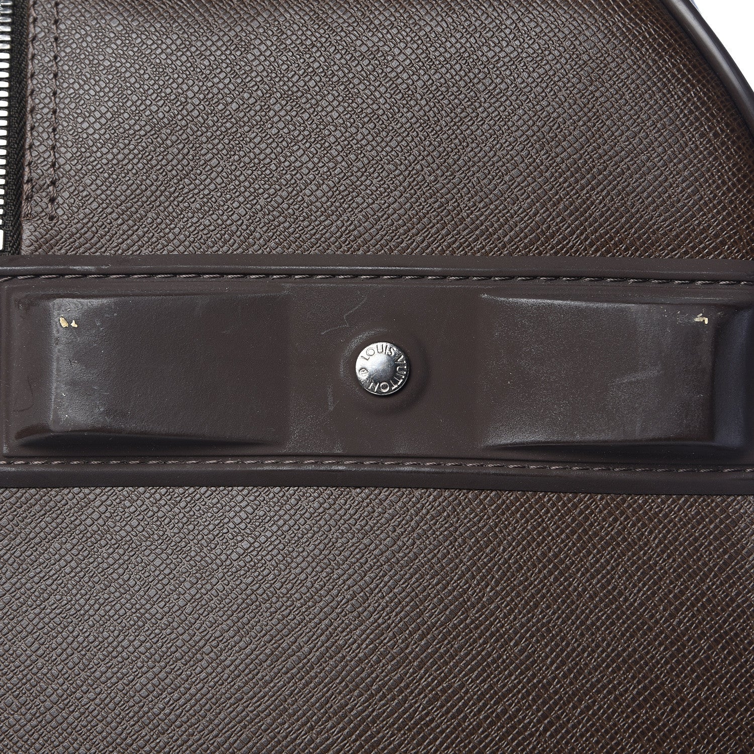 Louis Vuitton Taiga Pegase 55 Grizzli 19 of 21